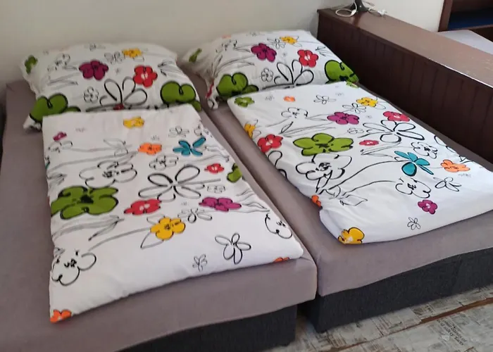 Marlen 아파트